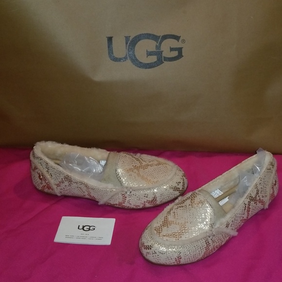 UGG Shoes - Slippers # 9.5